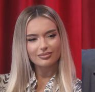 Dorobanțu o soarbe din priviri pe Naomi. Incredibil ce i-a mărturisit concurentul în camera roșie: „E pentru prima dată când am emoții”